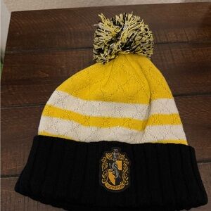 Hufflepuff Pom-Pom Beanie - Yellow and Black